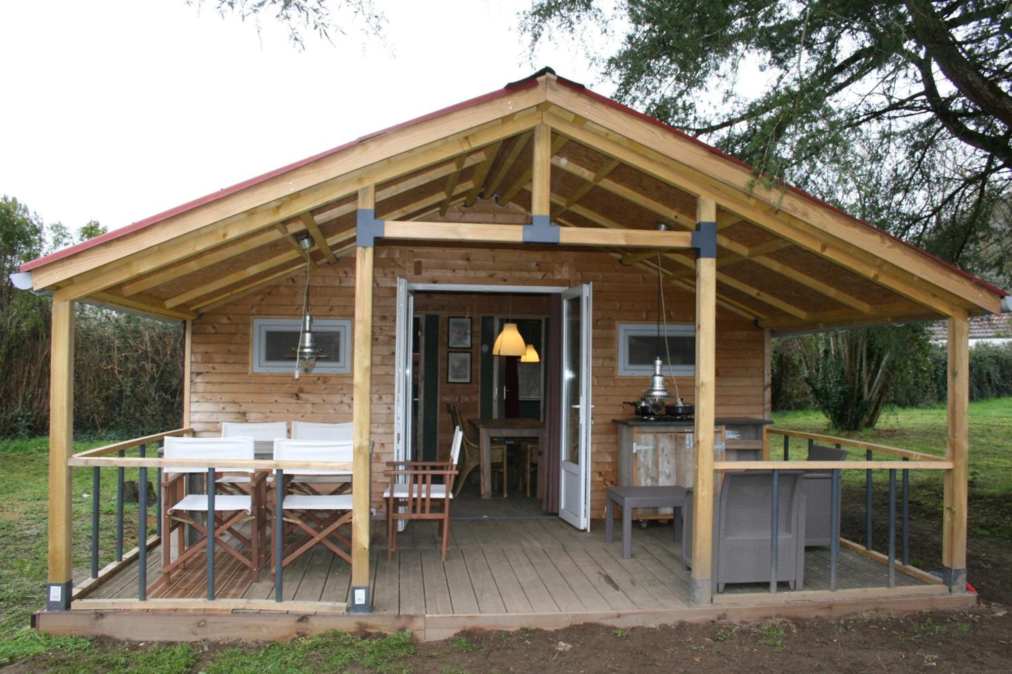 Domaine Des Hirondelles Villa Saint-Vincent-de-Cosse Exteriör bild